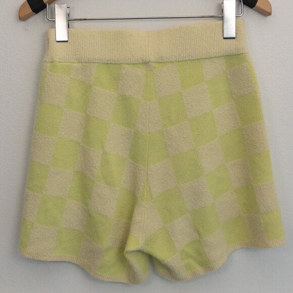 UGG Knit Checkered Lounge Shorts – XS Cozy Loungewear Must-Have - Picture 2 of 3